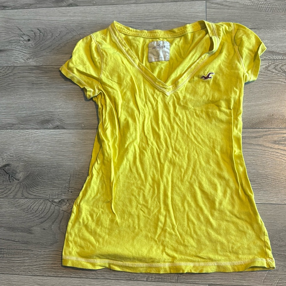 Hollister shirt